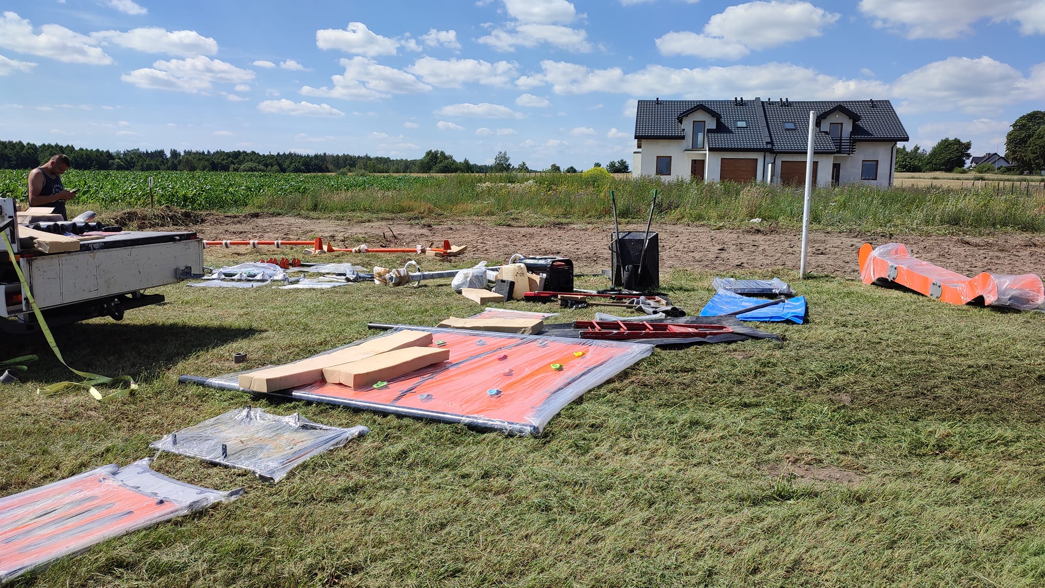 Powstaje nowy plac zabaw w Szydłówku