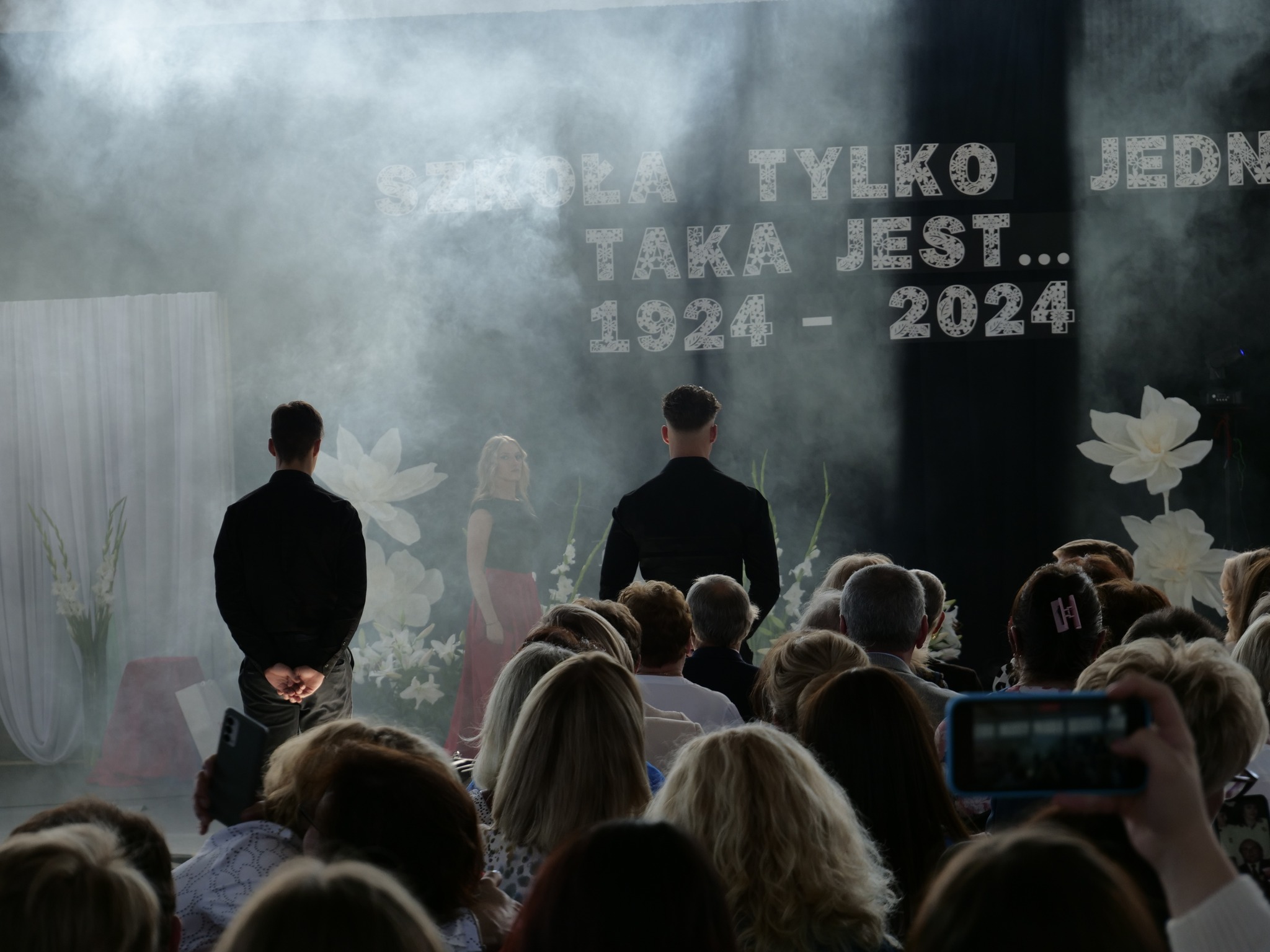 100 lat Ekonomika – piękny jubileusz  Zespołu Szkół nr 4 im. Obrońców Mławy z Września 1939 roku