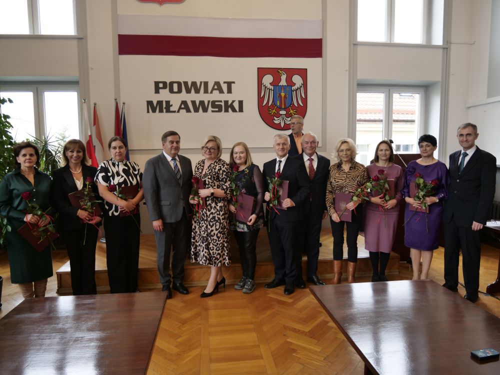 To oni otrzymali Nagrodę Starosty Powiatu Mławskiego z okazji Dnia Edukacji Narodowej