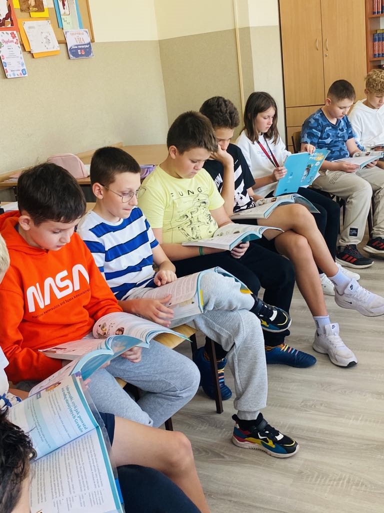 Ogólnopolski Dzień Głośnego Czytania w SP nr 3