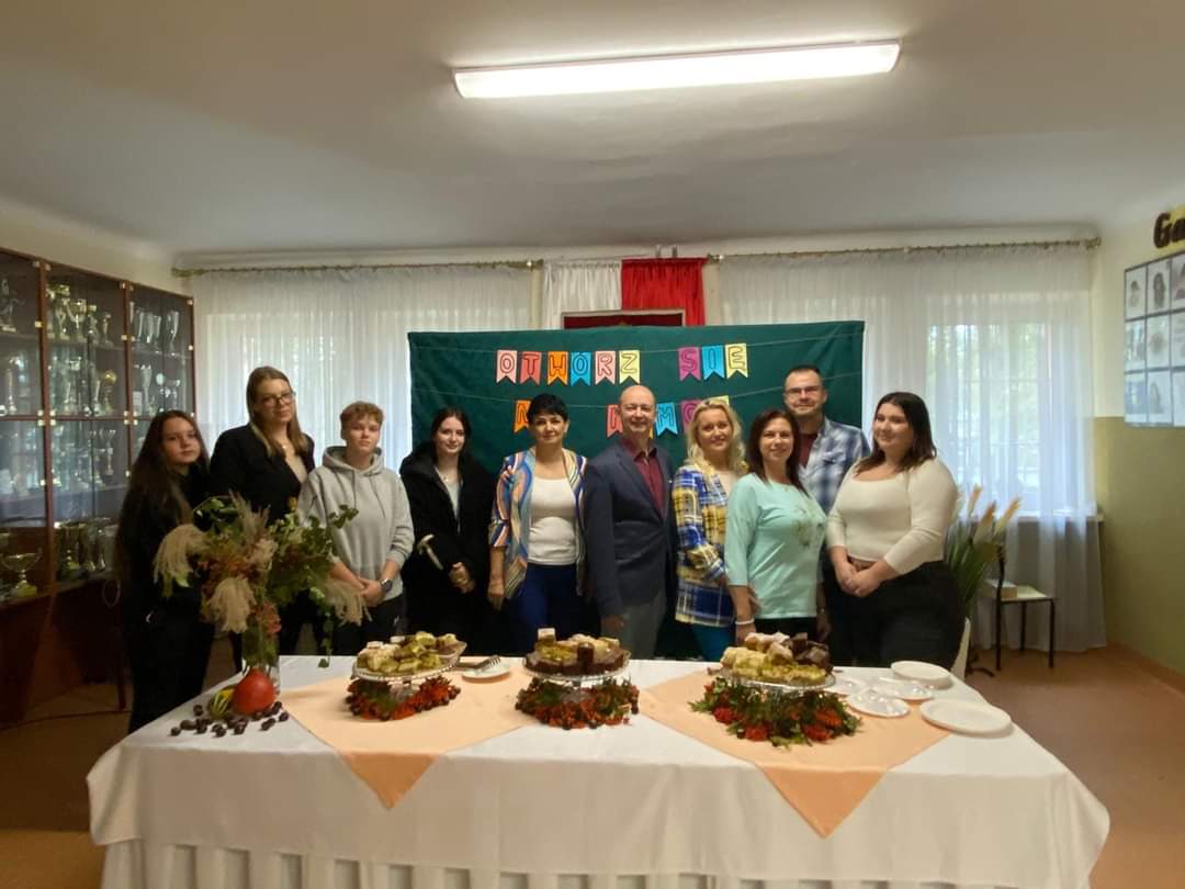 Kiermasz charytatywny w Zespole Szkół nr 2 w Mławie