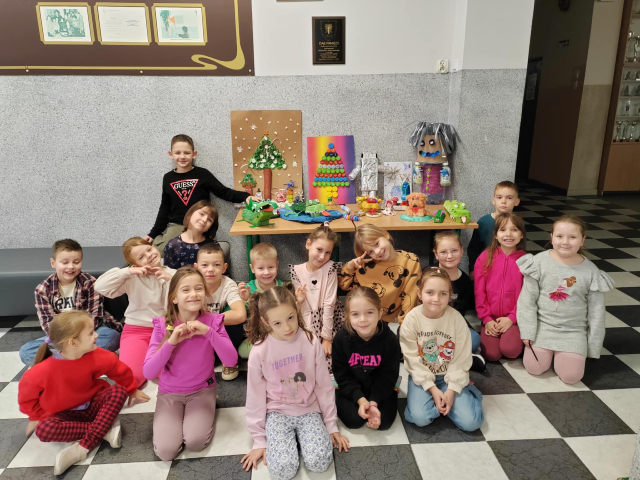 Zajęcia w ramach kampanii Burmistrza Miasta Mława “Czy wiesz, jak segregować?” w SP 4