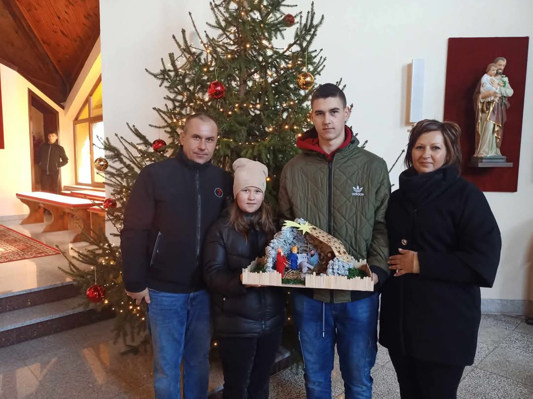 Wyróżnienie dla uczennicy SP Dębski w II Diecezjalnym Konkursie Szopek