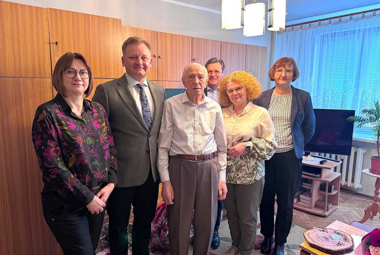 100 lat Pana Alojzego Filipa – niezwykły jubileusz pełen wzruszeń i radości