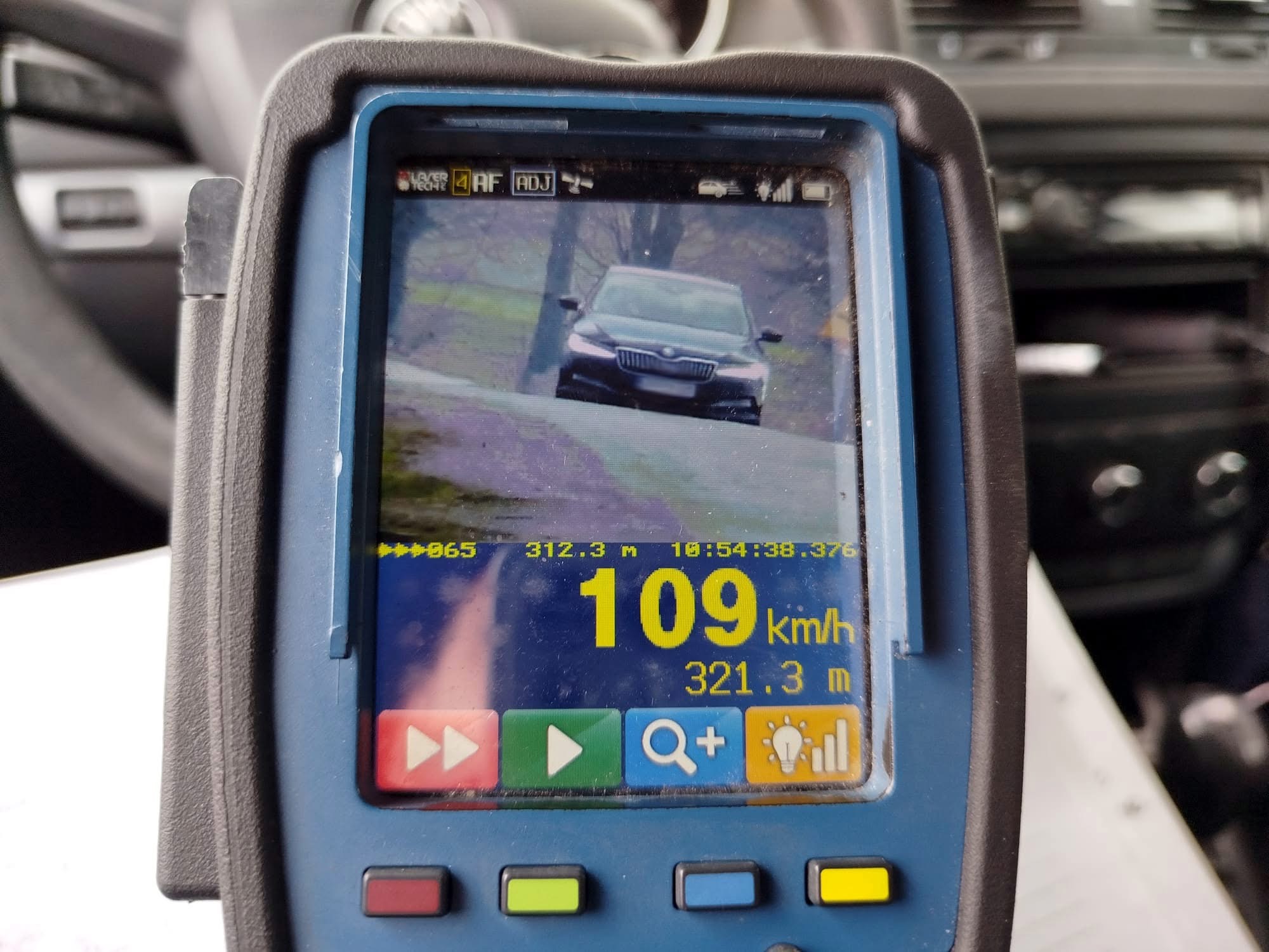 Pirat drogowy zatrzymany przez patrol SPEED w Sułkowie Polnym