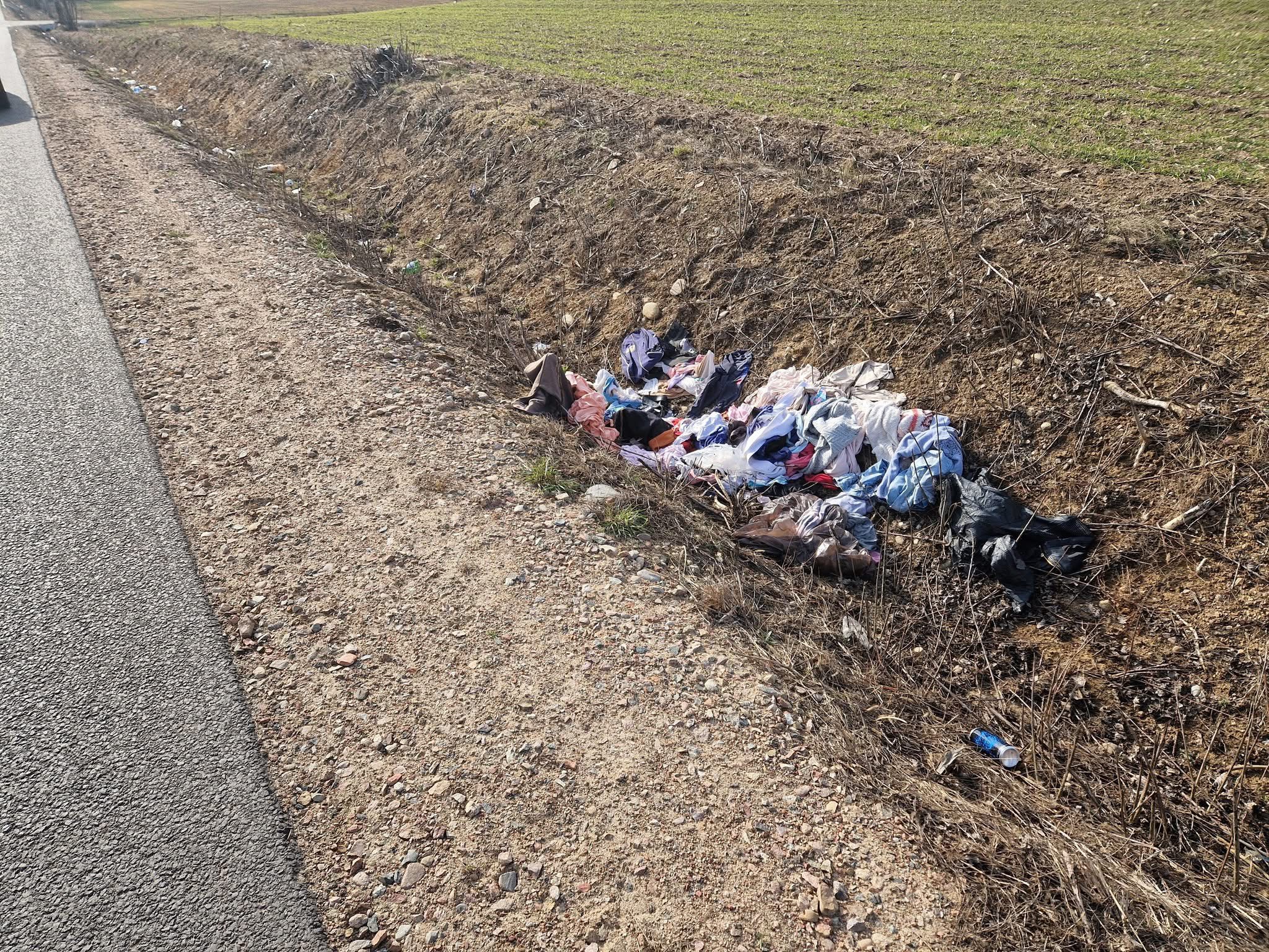 Stop nielegalnemu wyrzucaniu śmieci! Apelujemy do mieszkańców Gminy Szydłowo