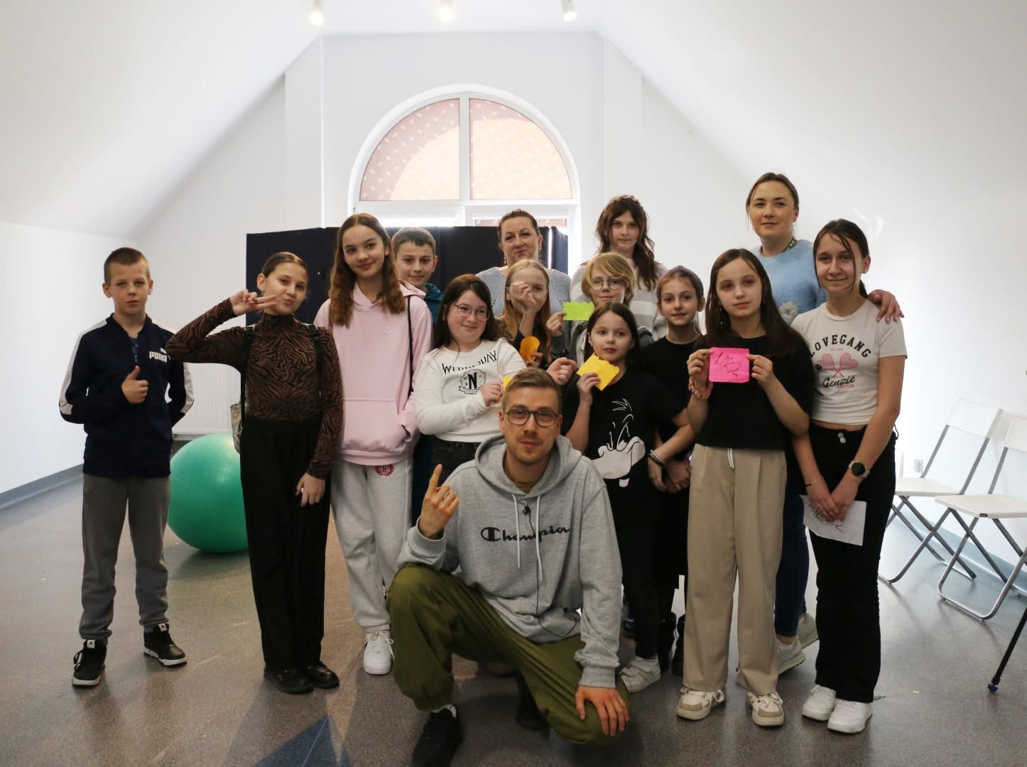 Raper Mikser w mławskich szkołach – podsumowanie warsztatów