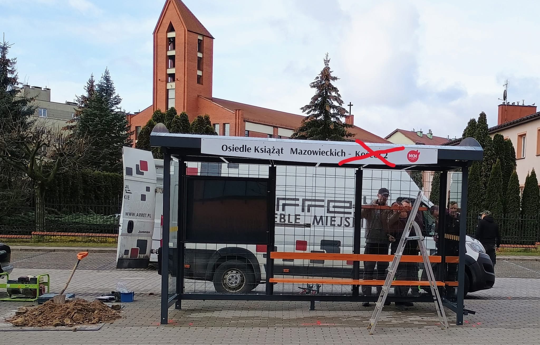 „Zielone przystanki” w budowie – czujność mieszkańców 