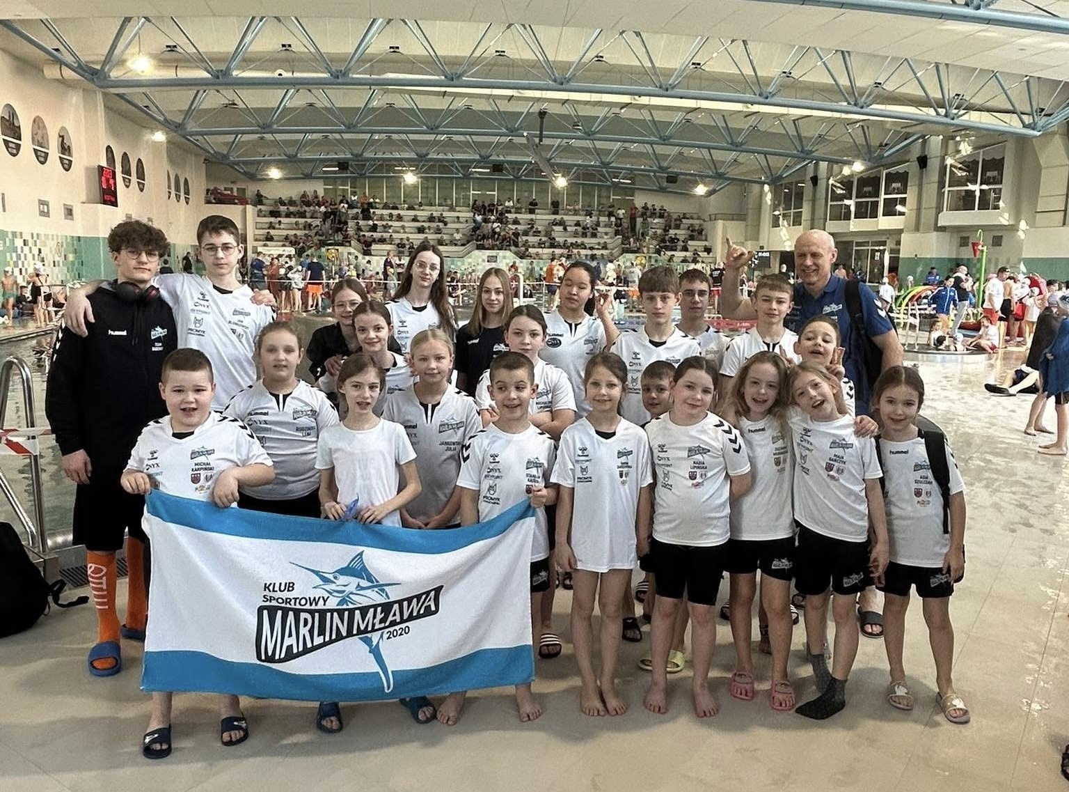 Marlin Mława triumfuje w Płockiej Lidze Pływackiej 2025