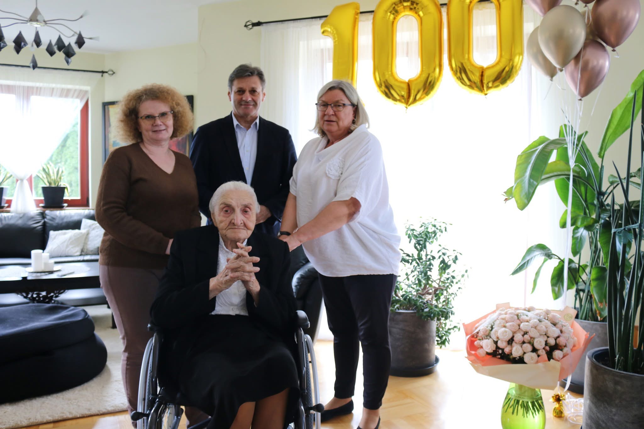 100 lat minęło jak jeden dzień – wyjątkowy jubileusz mławianki Weroniki Morawskiej-Brzeźniak