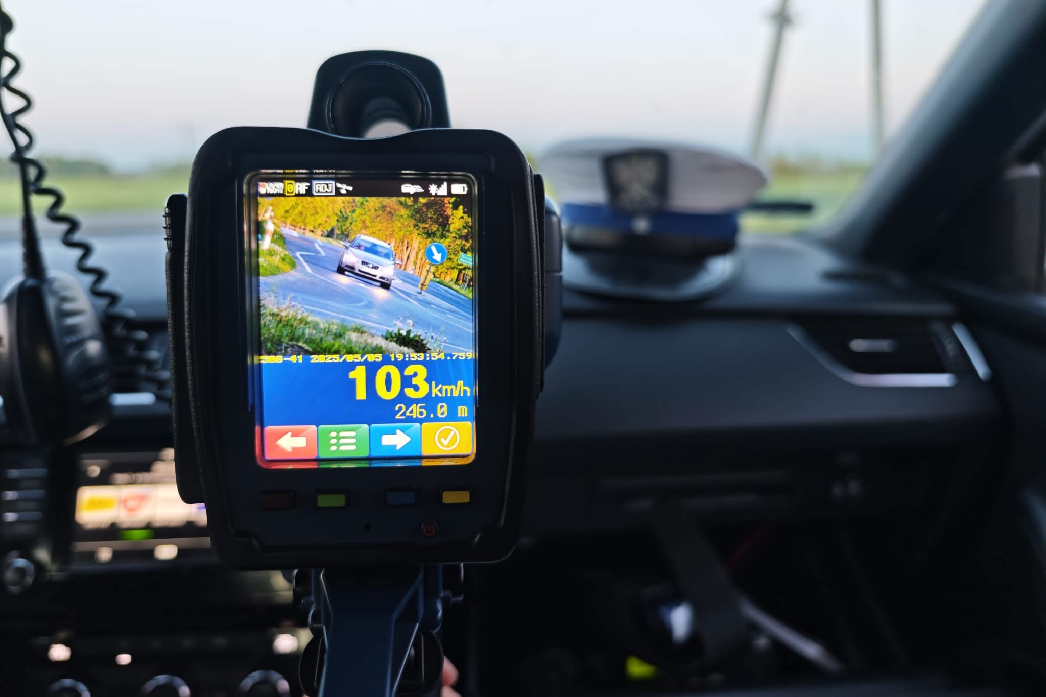 Szaleńczy rajd przez Strzegowo i Mławę. Mandaty i utrata prawa jazdy