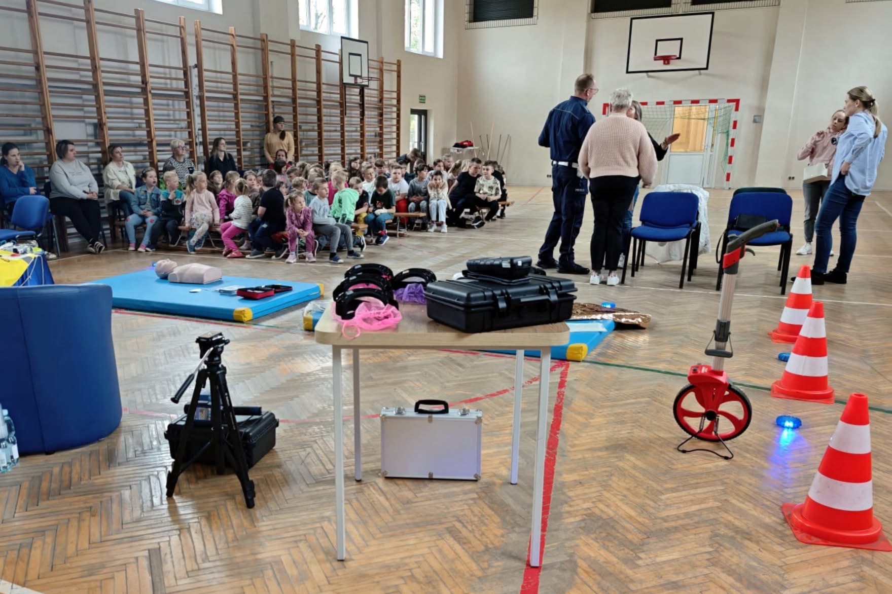 Elektryczne hulajnogi pod lupą – policyjna lekcja bezpieczeństwa