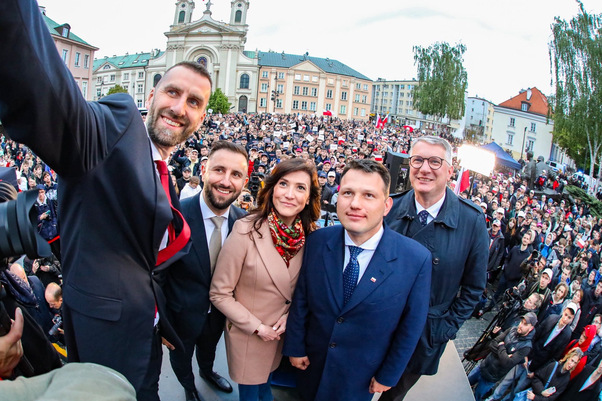 Sławomir Mentzen – realna alternatywa dla Polski