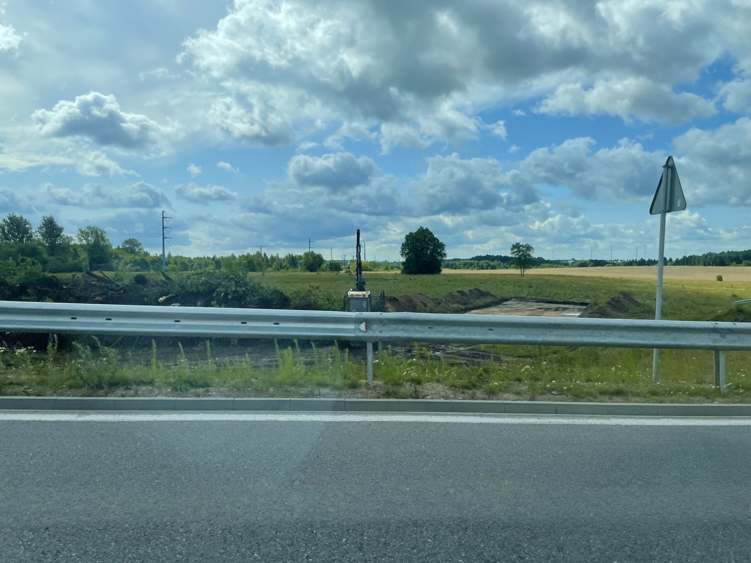 Rozpoczęto budowę zachodniej obwodnicy Mławy – trwa przygotowanie terenu