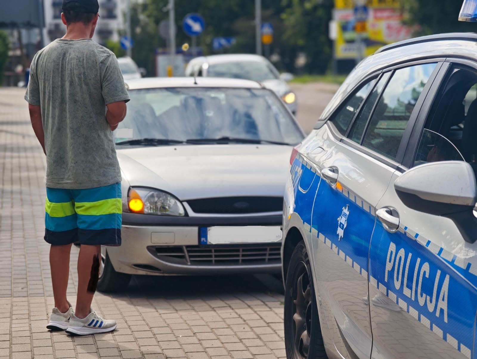 Kolumbijczyk bez prawa jazdy i niesprawnym fordem zatrzymany przez patrol SPEED