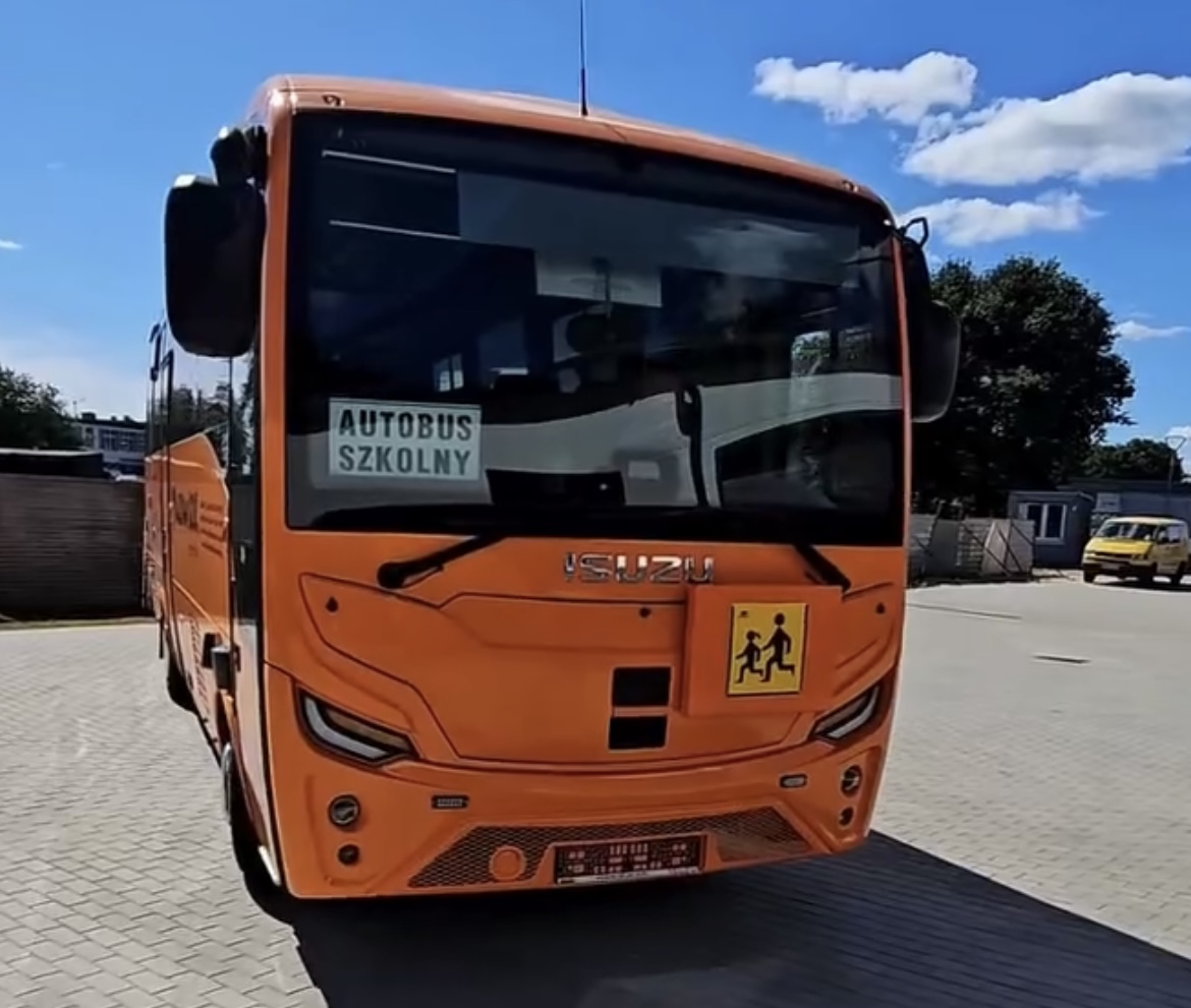 Nowy autobus szkolny dla uczniów z niepełnosprawnościami już w Mławie