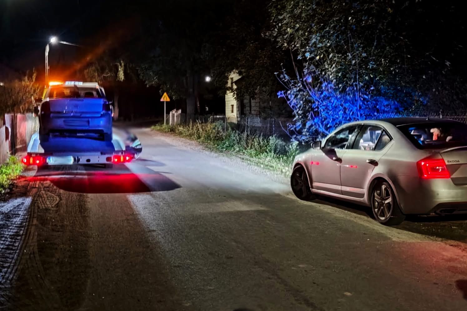 Nietrzeźwy recydywista zatrzymany z butelką wódki w aucie – sąd nie miał litości!