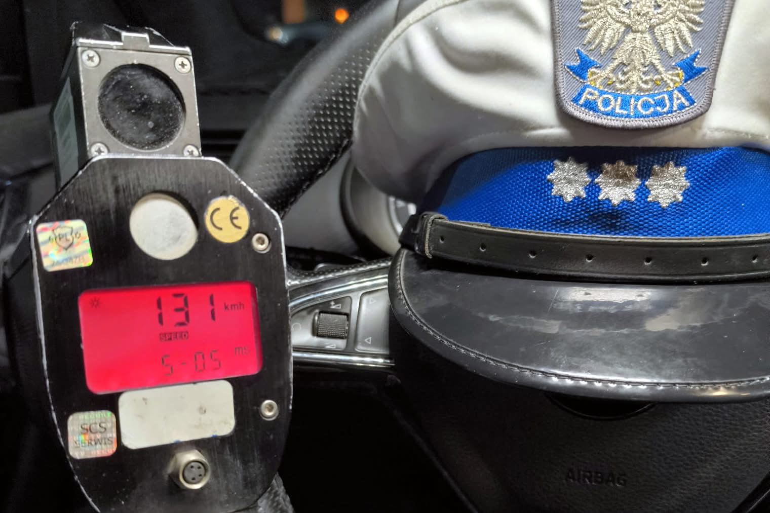 131 km/h w terenie zabudowanym. Nie miał prawa jazdy – teraz odpowie przed sądem