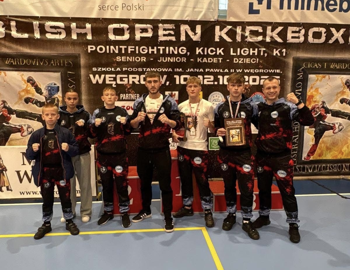 Kickboxing Team Tkaczyk Mława z medalami z Międzynarodowego Pucharu Polski w Węgrowie! 