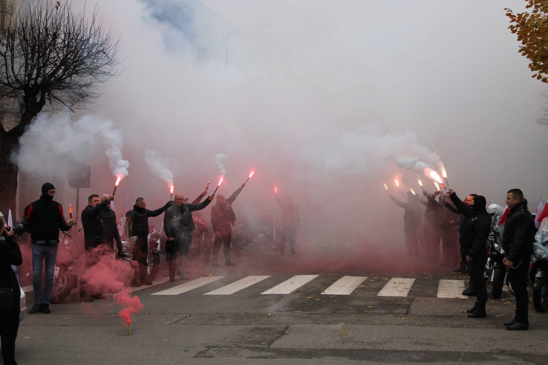 Mławianie uczcili 107. rocznicę odzyskania przez Polskę niepodległości