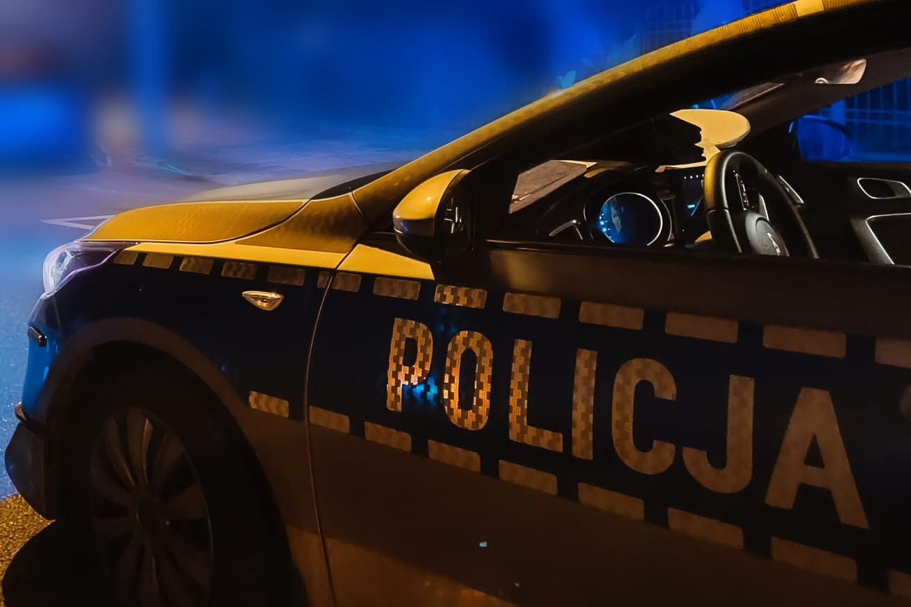 Pijany kierowca uderzył w auto z kobietą w środku – miał ponad 2,7 promila!