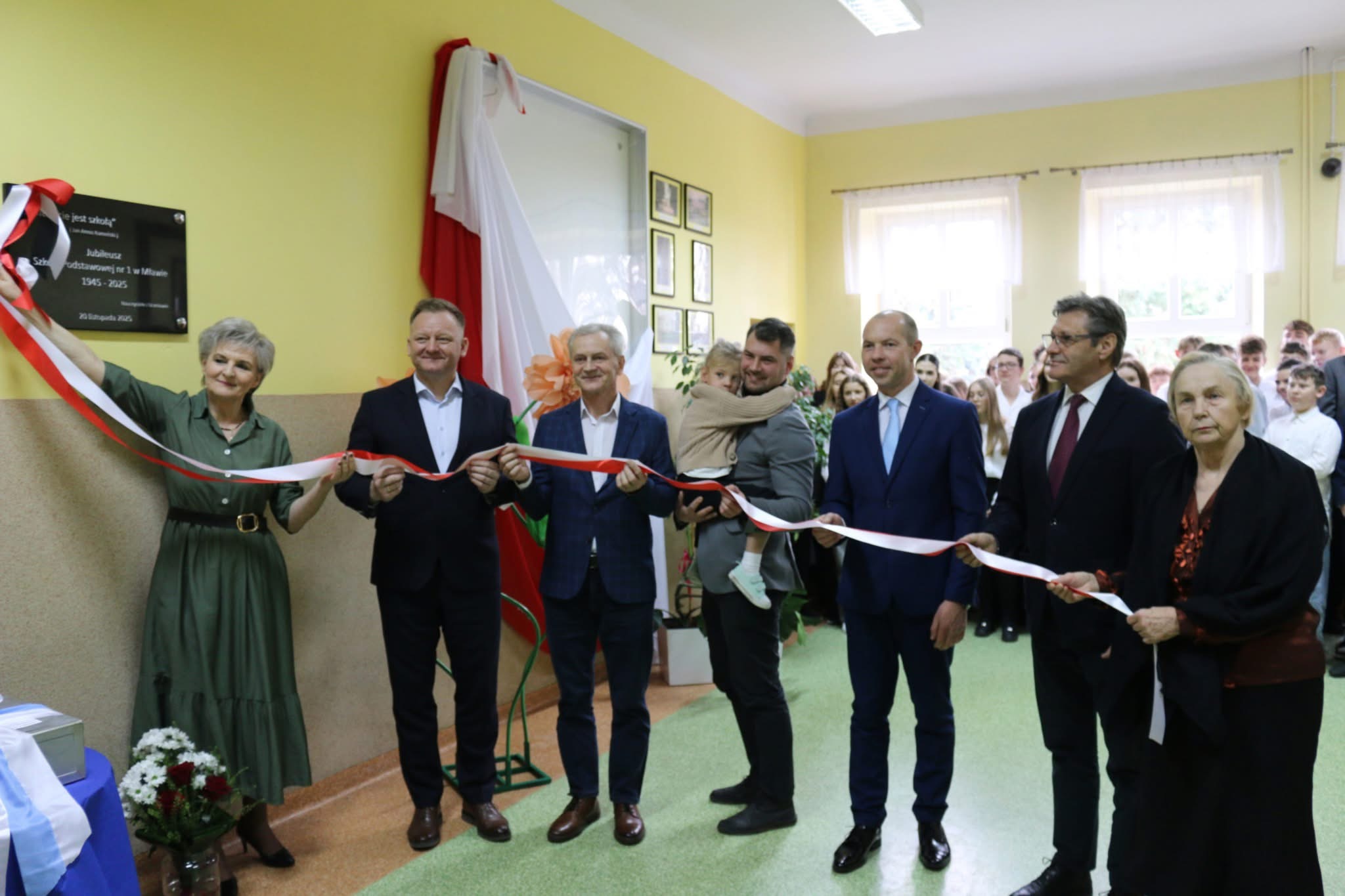 Uroczyste zwieńczenie jubileuszu Szkoły Podstawowej nr 1 w Mławie – historia, tradycja i wspólnota
