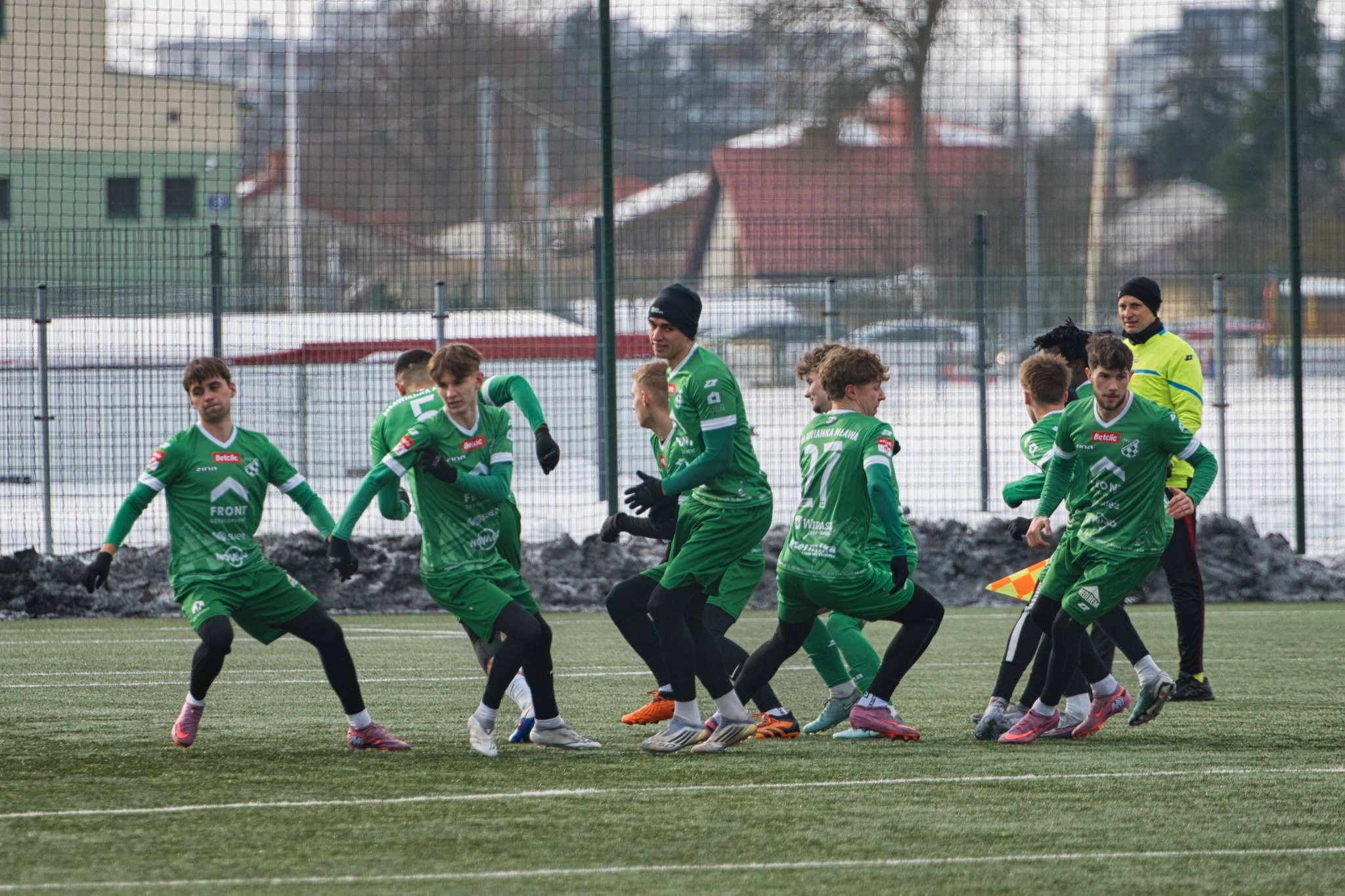 Dwa najbliższe mecze Mławianki Mława najprawdopodobniej na bocznym boisku ze sztuczną nawierzchnią